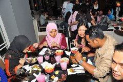 bukapuasa-nuffnang-125